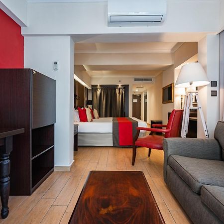 Ax The Victoria Hotel Слима Екстериор снимка